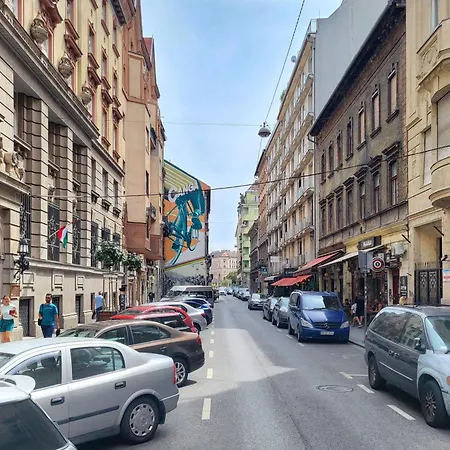 Διαμέρισμα Very Cozy & Modern